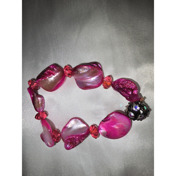Pink Shell Bracelet - Picture 4 of 4